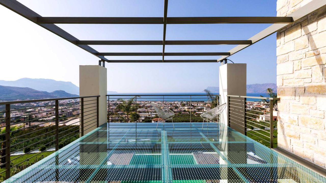 Villa Emilia I Luxury, Amazing Seaview, Next To The Town Kissamos Exterior photo